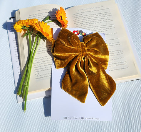 Gold Glow Bows